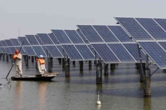Floating solar plant project
